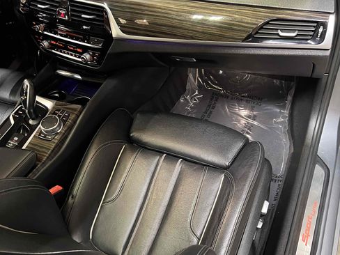 Used 2017 BMW 540i xDrive AWD/4WD image 46