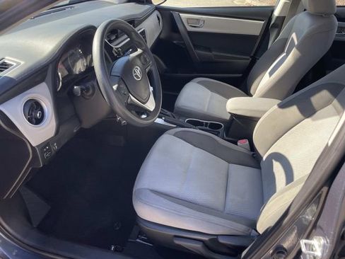 Used 2018 Toyota Corolla L image 15