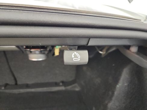 Used 2024 Chevrolet Malibu LT image 35