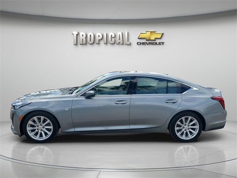 Used 2023 Cadillac CT5 Luxury image 2