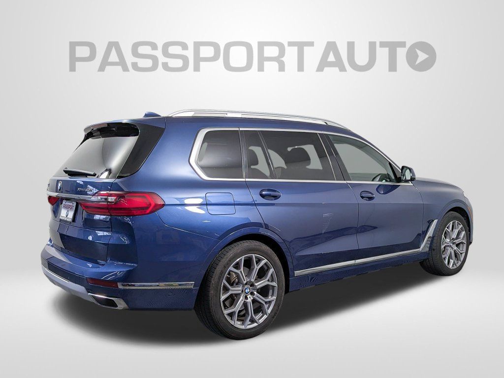 Used 2021 BMW X7 xDrive40i w/ Premium Package AWD/4WD image 7