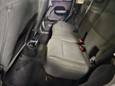 Used 2020 Jeep Wrangler Unlimited Sport AWD/4WD image 16