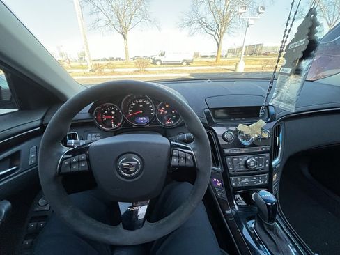 Used 2011 Cadillac CTS V image 6