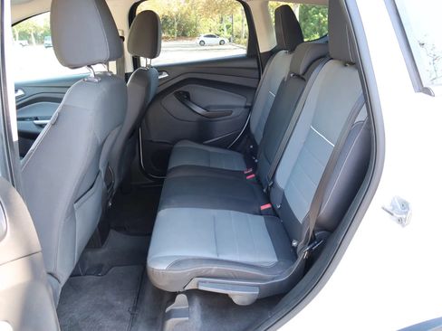 Used 2013 Ford Escape SE AWD/4WD image 16