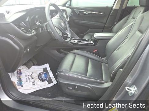 Used 2022 Buick Envision Essence w/ Safety Package image 9