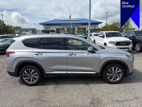 Used 2020 Hyundai Santa Fe SEL w/ Convenience + Premium Package FWD image 4