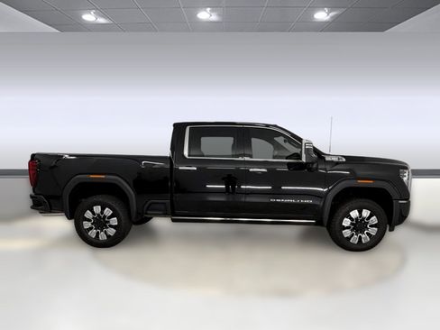 Used 2026 GMC Sierra 2500 Denali w/ Denali Reserve Package AWD/4WD image 8