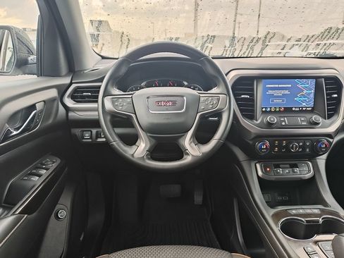 Used 2023 GMC Acadia AT4 AWD/4WD image 16
