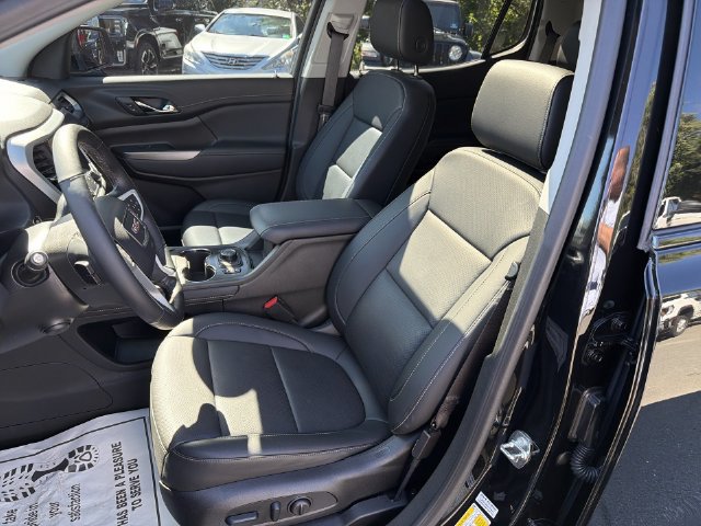 Certified 2023 GMC Acadia SLT w/ Elevation Edition AWD/4WD image 20