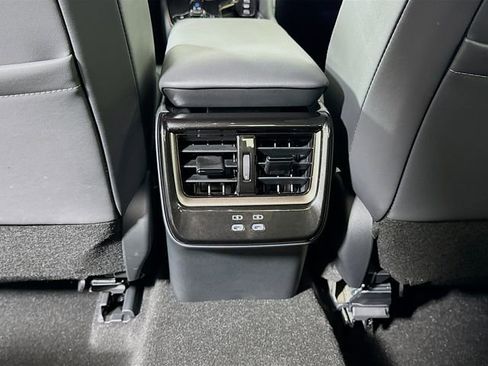 Certified 2026 Toyota Crown XLE image 25