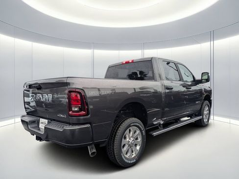 New 2026 RAM 2500 Big Horn AWD/4WD image 4