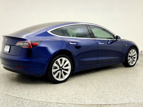 Used 2018 Tesla Model 3 Long Range image 5