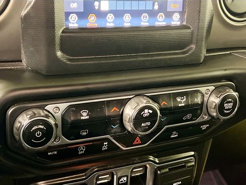 Used 2023 Jeep Wrangler Unlimited Sport w/ Xtreme 35 Tire Package image 26