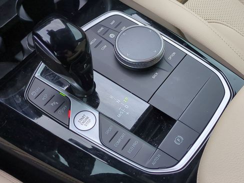 Used 2024 BMW X3 sDrive30i w/ Premium Package RWD image 26