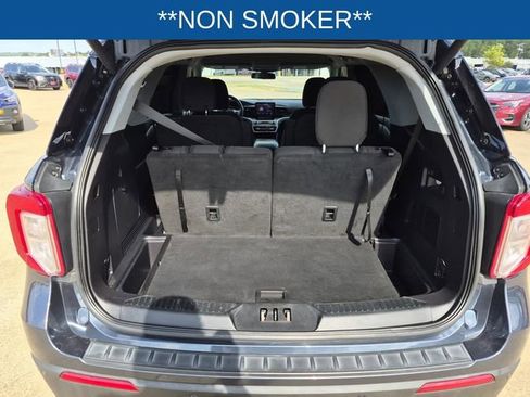 Used 2022 Ford Explorer XLT w/ Class IV Trailer Tow Package image 9