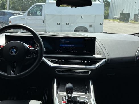 Used 2025 BMW XM AWD/4WD image 31