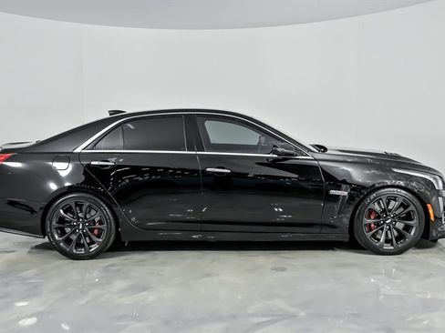 Used 2019 Cadillac CTS V image 14