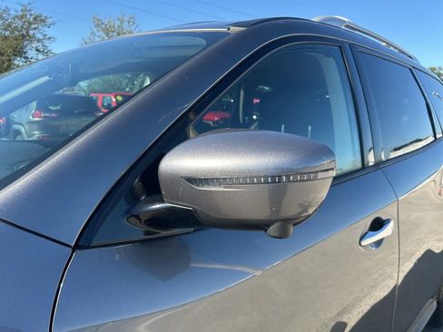 Used 2019 Nissan Pathfinder SL w/ Cargo Package image 18