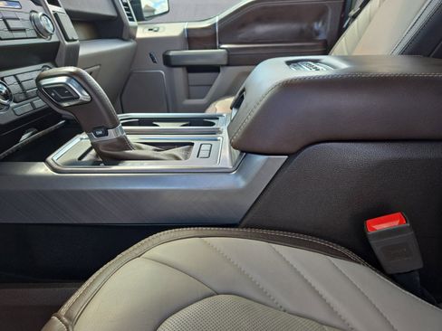 Certified 2019 Ford F150 Limited w/ Trailer Tow Package image 22