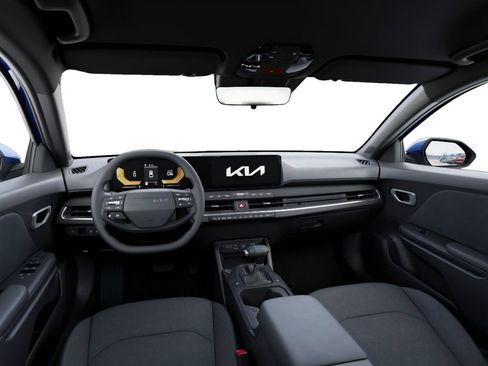 New 2026 Kia K4 FWD image 14