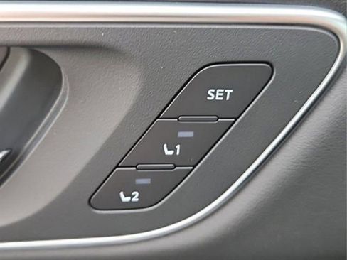 New 2025 Nissan Rogue Platinum image 34