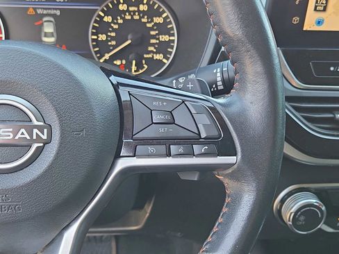 Used 2023 Nissan Altima 2.5 SR w/ SR Premium Package image 23