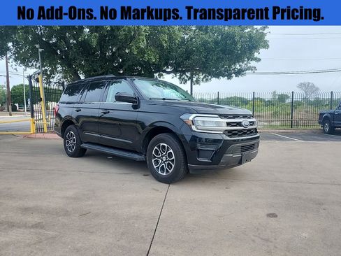 Used 2024 Ford Expedition XLT image 1