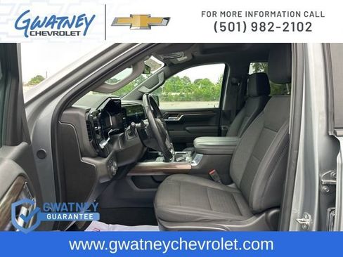 Used 2024 Chevrolet Silverado 1500 RST w/ Z71 Off-Road Package AWD/4WD image 23