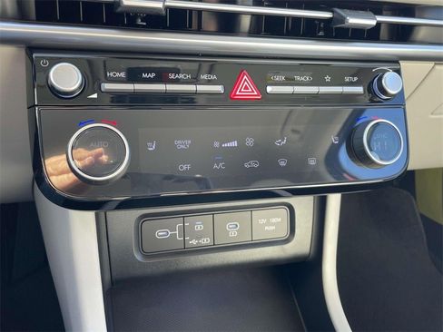 New 2026 Hyundai Tucson SEL image 17