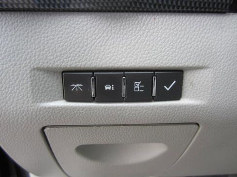 Used 2009 Saturn Vue XR w/ Convenience Package image 19