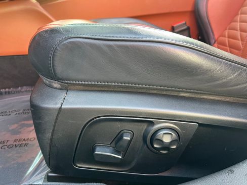 Used 2019 Maserati Quattroporte GTS GranLusso image 31