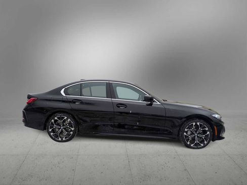 Used 2026 BMW 330i xDrive Sedan w/ Premium Package image 9