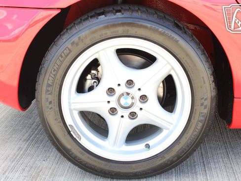 Used 1996 BMW Z3 1.9 RWD image 9