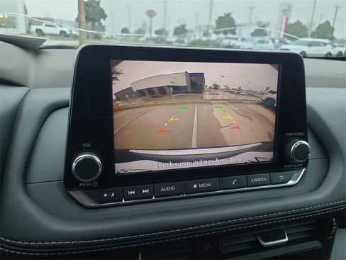 Certified 2021 Nissan Rogue S image 19