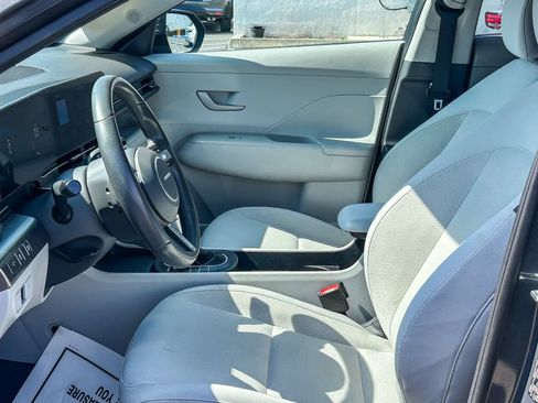 Used 2024 Hyundai Kona SEL FWD image 18