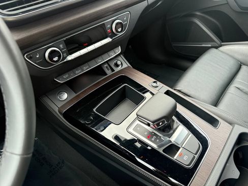 Used 2023 Audi Q5 2.0T Premium Plus image 13