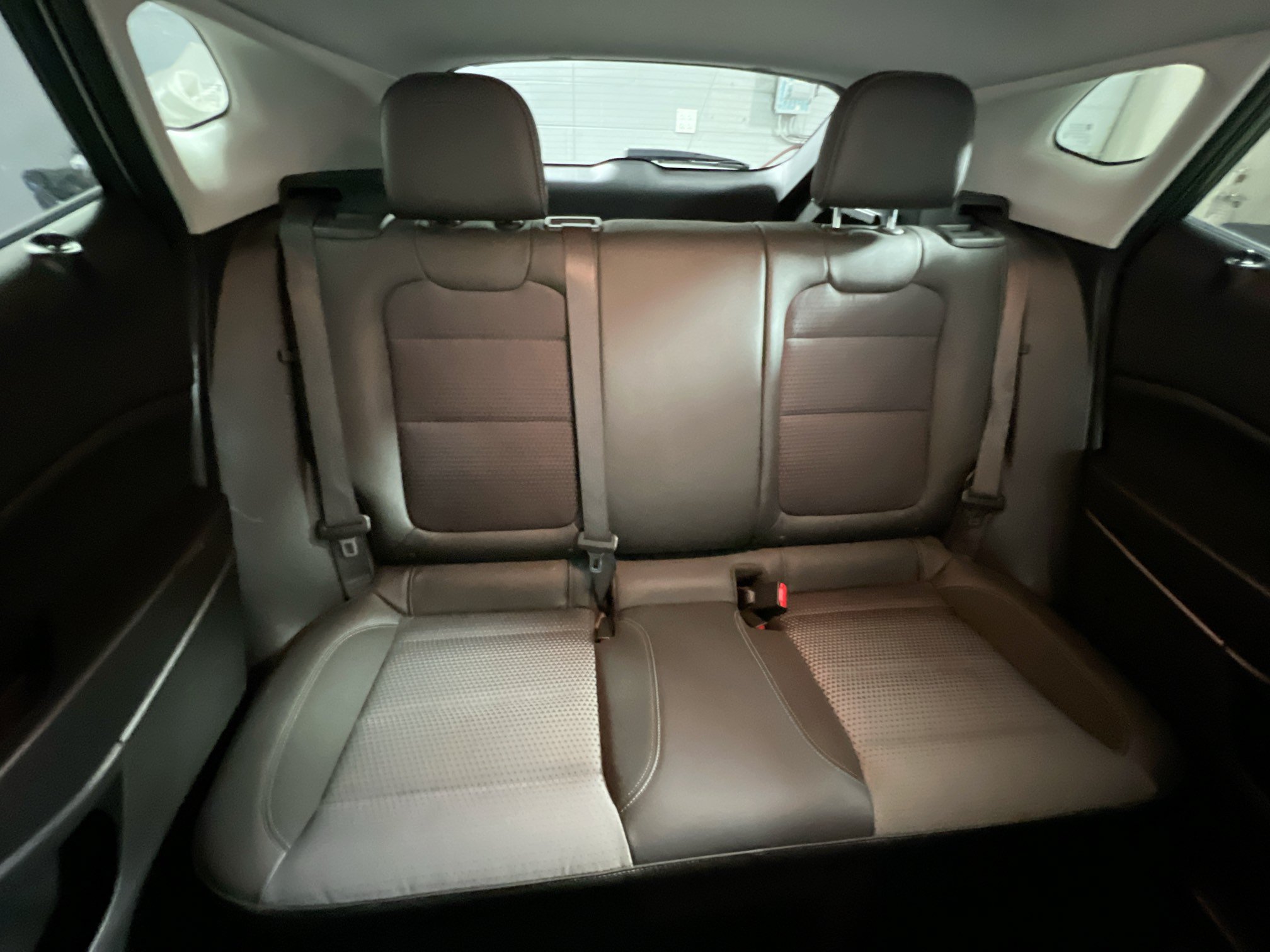 Used 2025 Chevrolet Trax LT FWD image 32