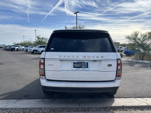 Used 2016 Land Rover Range Rover HSE image 4