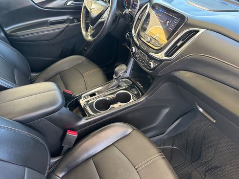 Used 2022 Chevrolet Equinox Premier AWD/4WD image 16