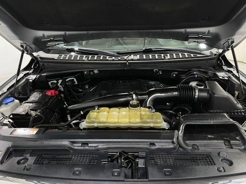 Used 2020 Ford Expedition XLT w/ Equipment Group 202A image 28