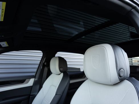 New 2026 Porsche Cayenne S image 25