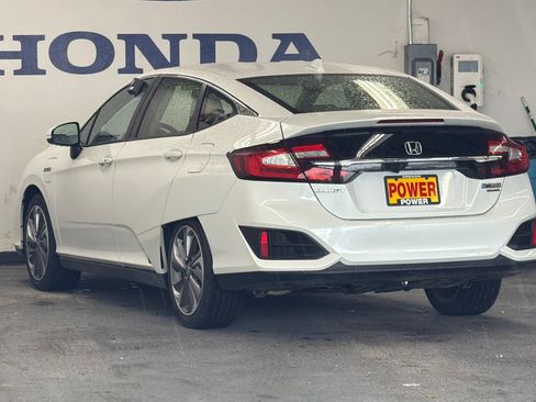 Used 2020 Honda Clarity Touring image 5