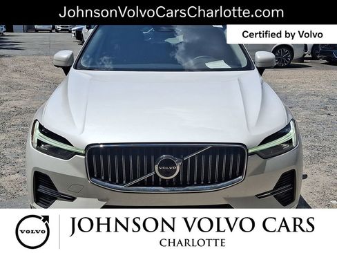 Certified 2023 Volvo XC60 B5 Plus image 28