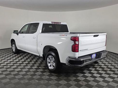 Used 2025 Chevrolet Silverado 1500 LT AWD/4WD image 8