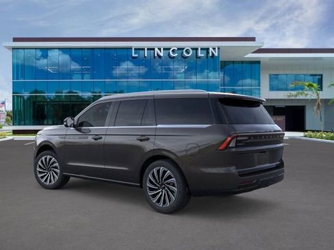New 2025 Lincoln Navigator Black Label AWD/4WD image 4