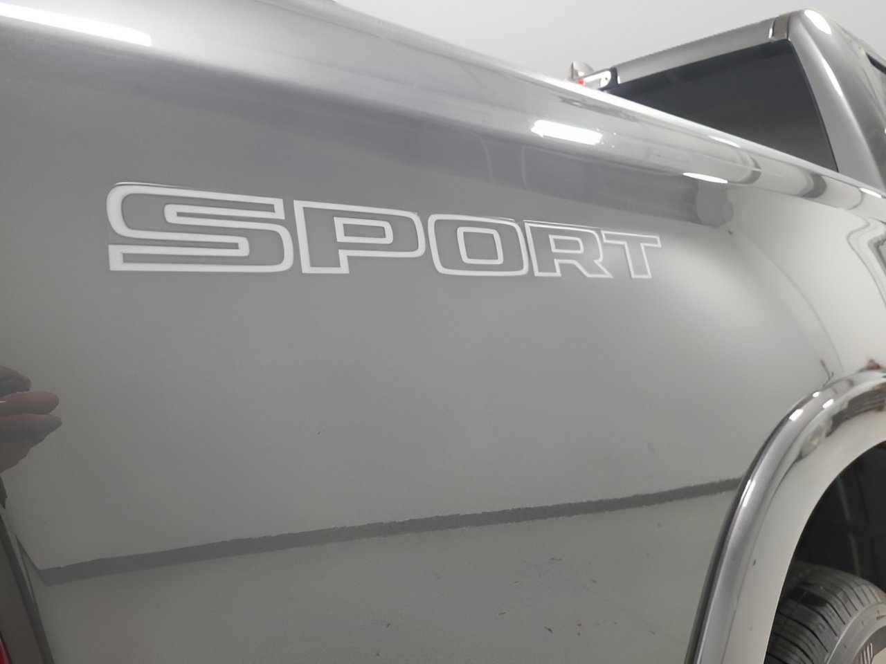 Used 2021 RAM 1500 Laramie w/ Sport Appearance Package AWD/4WD image 11
