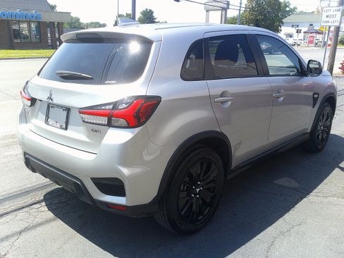 Used 2025 Mitsubishi Outlander Sport AWD image 8