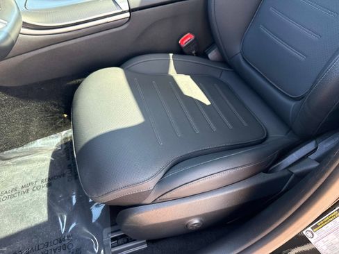 Certified 2025 Mercedes-Benz C 300 C 300 image 19