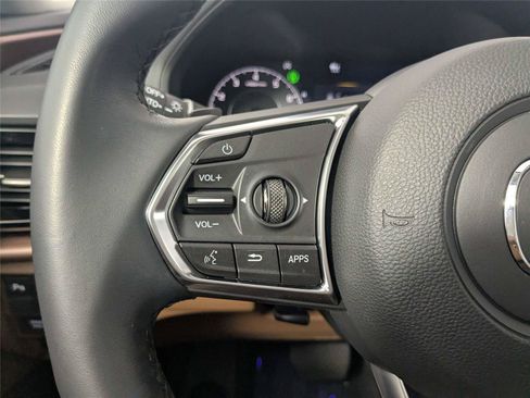 Used 2025 Acura RDX SH-AWD w/ Technology Package image 19