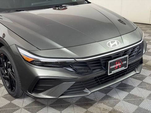 New 2026 Hyundai Elantra Sport FWD image 10